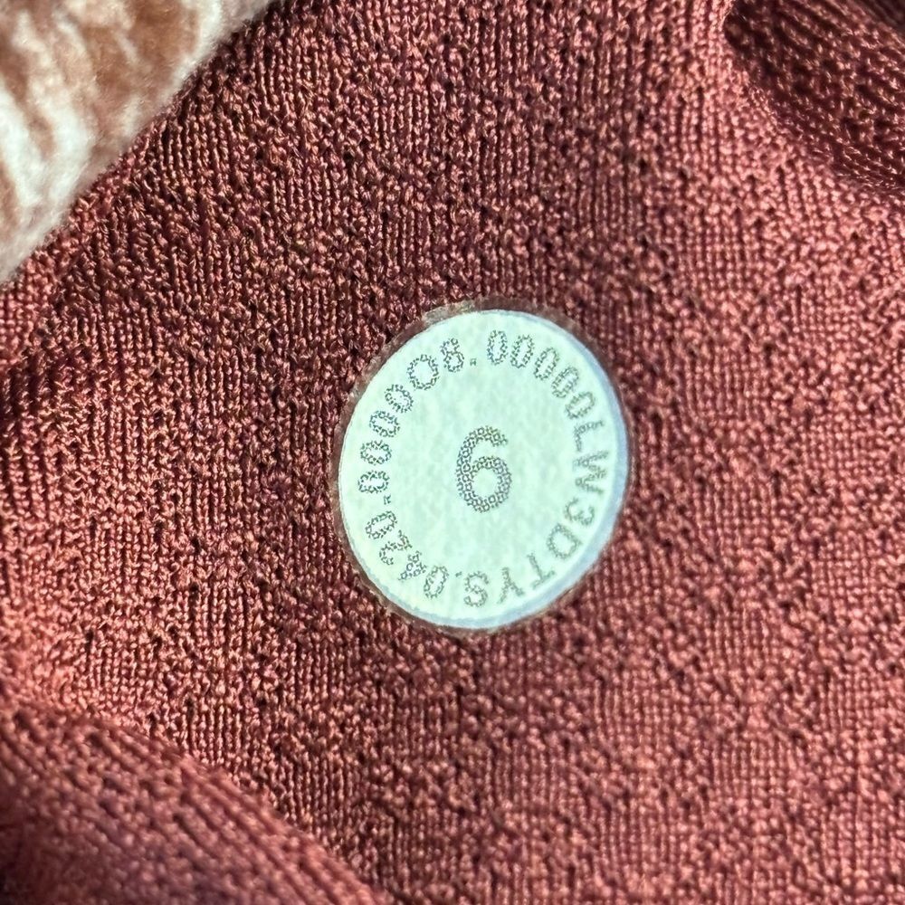 Lululemon Ready to Rulu Fleece Pullover
Heathered Savannah - Picture 9 of 10